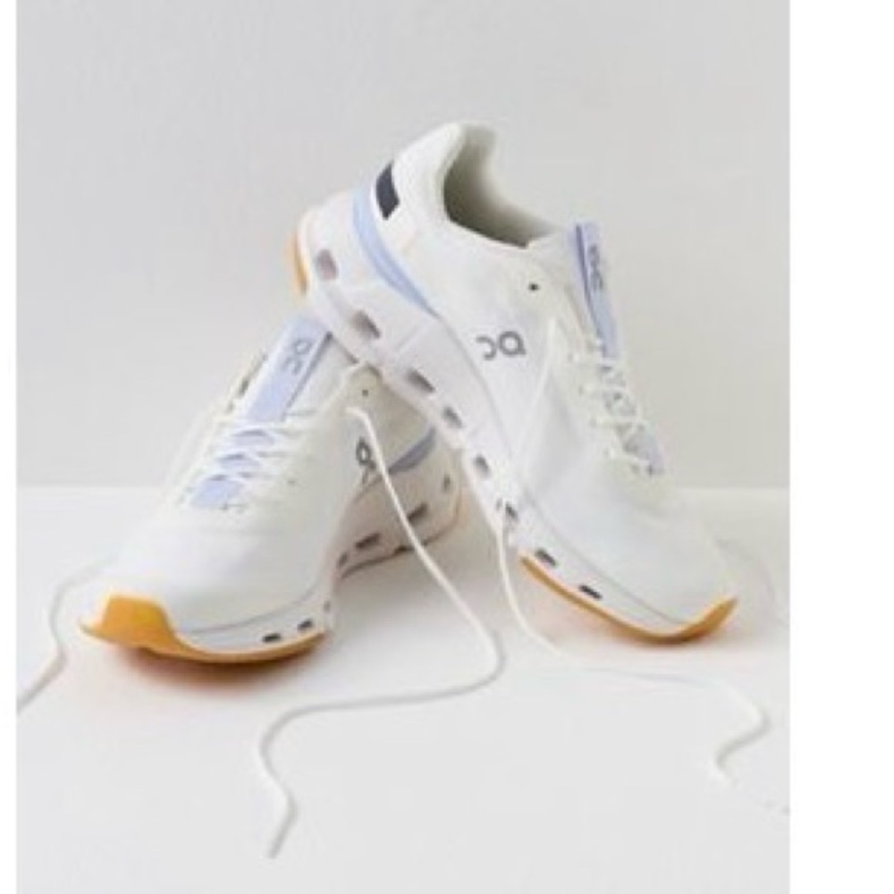 Oncloud On Running Cloudnova Form Sneaker - image 1